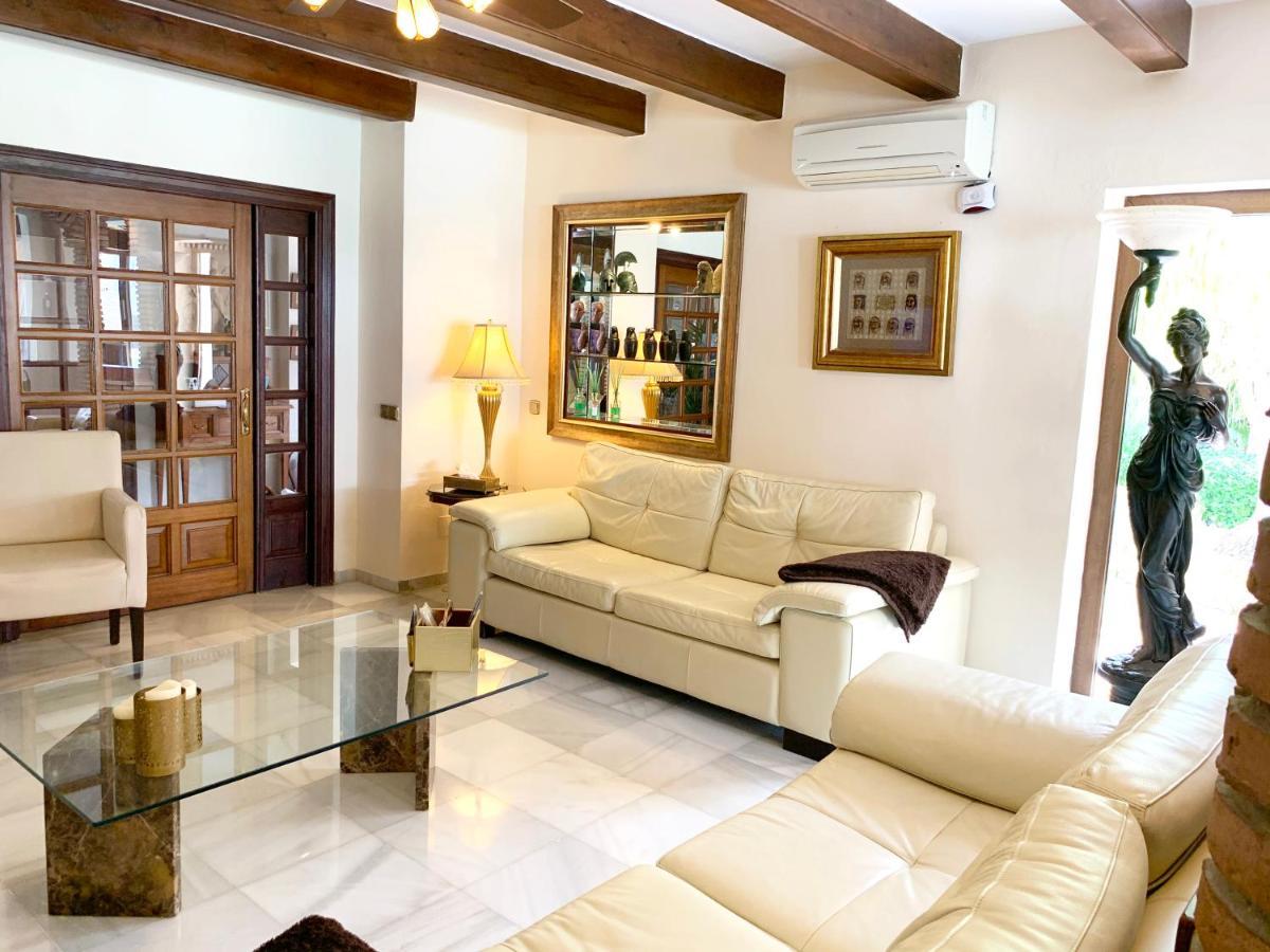Villa Turrion มาร์เบยา ภายนอก รูปภาพ