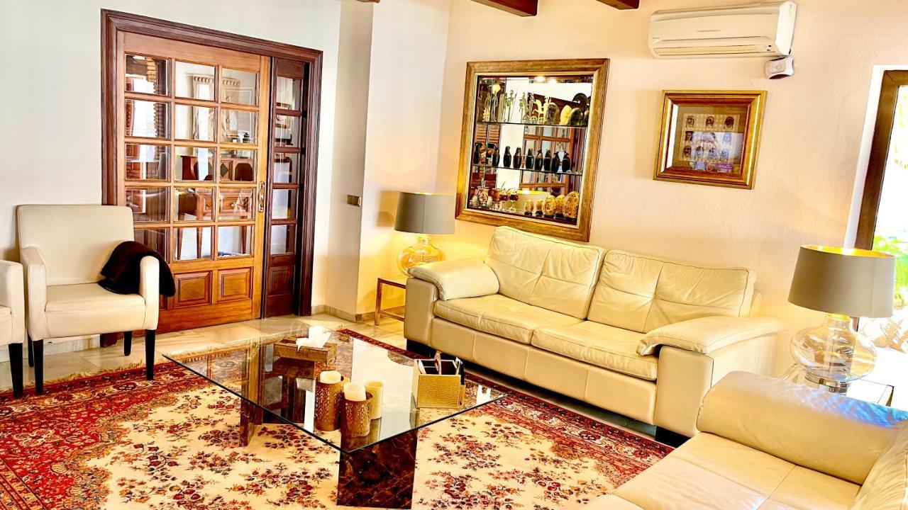 Villa Turrion มาร์เบยา ภายนอก รูปภาพ